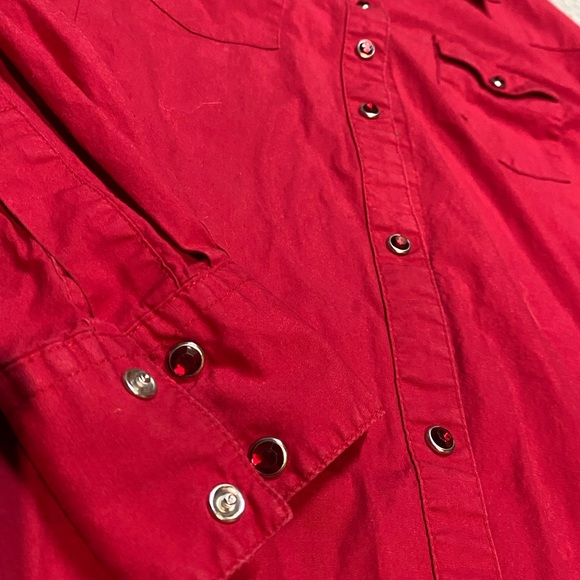 Wrangler red with red ruby jewel buttons size XL - Picture 5 of 6
